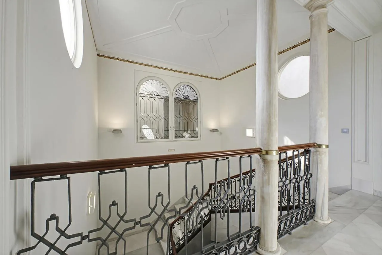 Apartmán Duplex Lux Escudo Del Carmen Granada 0*,